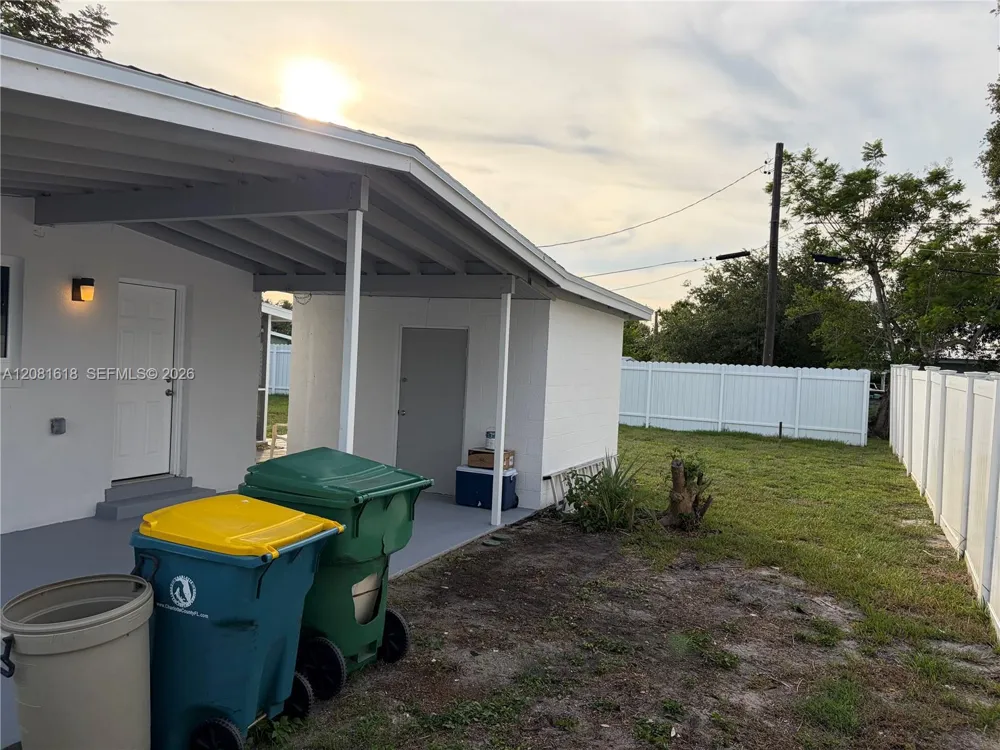 22202 Belinda ave Port Charlotte, FL 33952