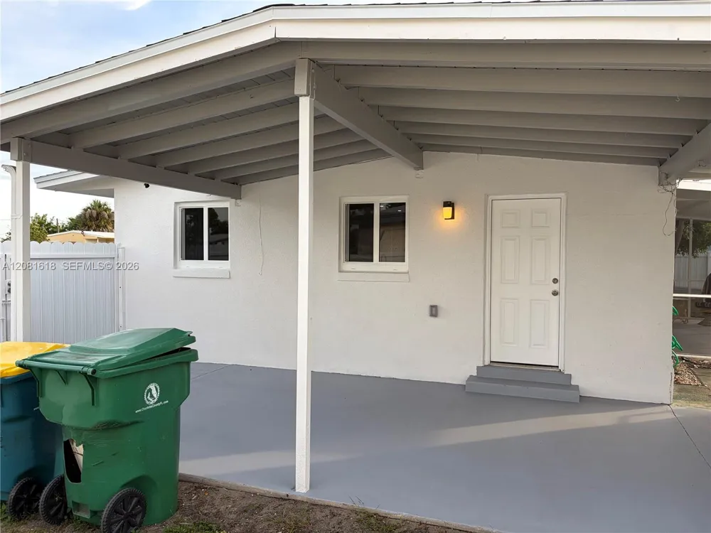 22202 Belinda ave Port Charlotte, FL 33952