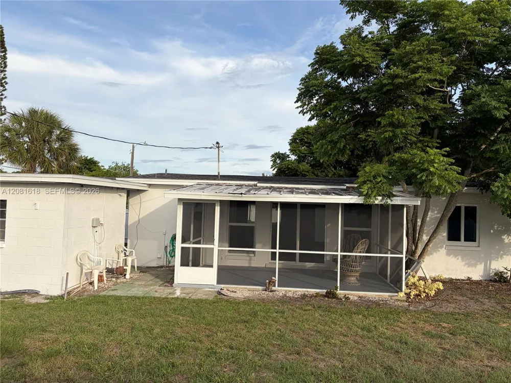 22202 Belinda ave Port Charlotte, FL 33952