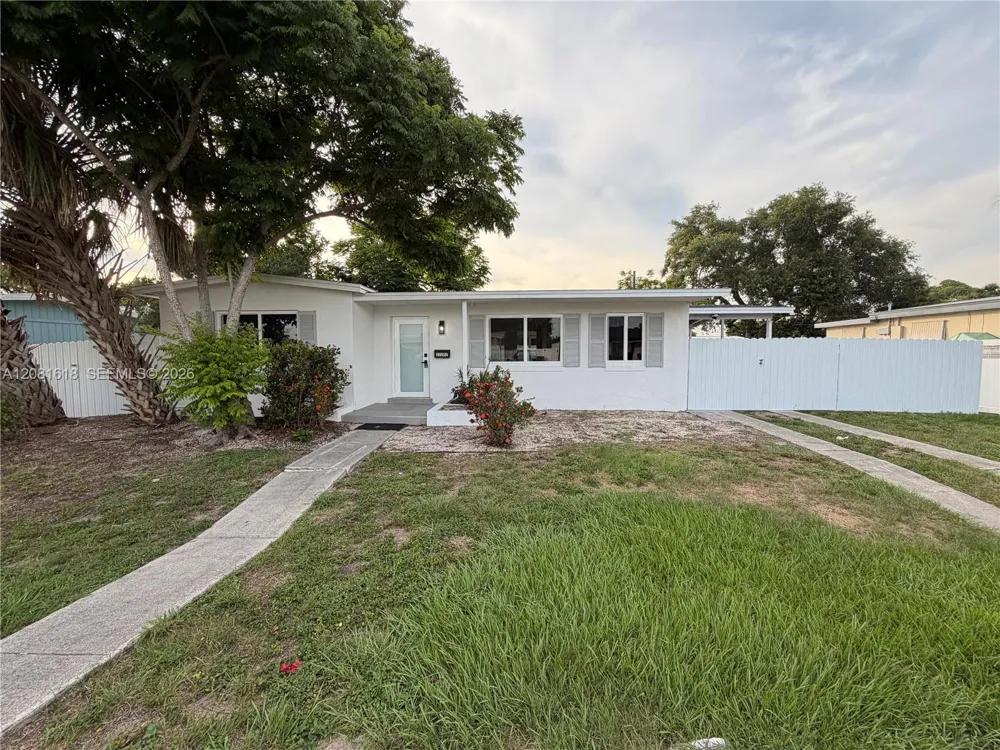 22202 Belinda ave Port Charlotte, FL 33952