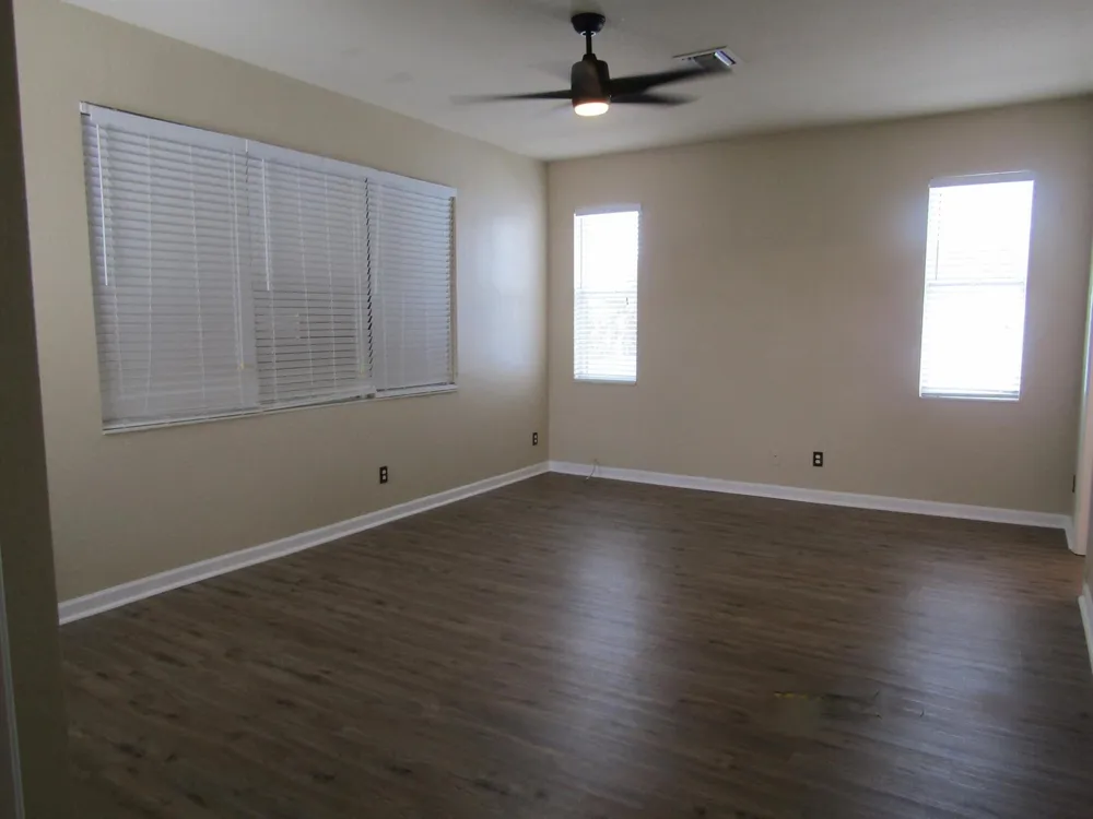 1756 SW JAMESPORT DRIVE Port St. Lucie, FL 34953