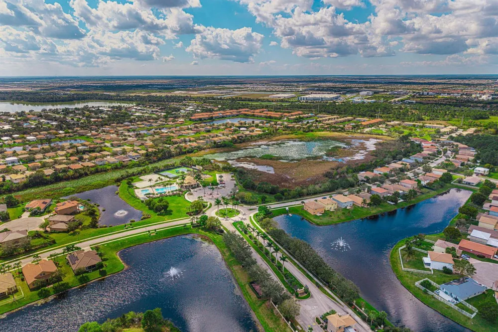 1756 SW JAMESPORT DRIVE Port St. Lucie, FL 34953