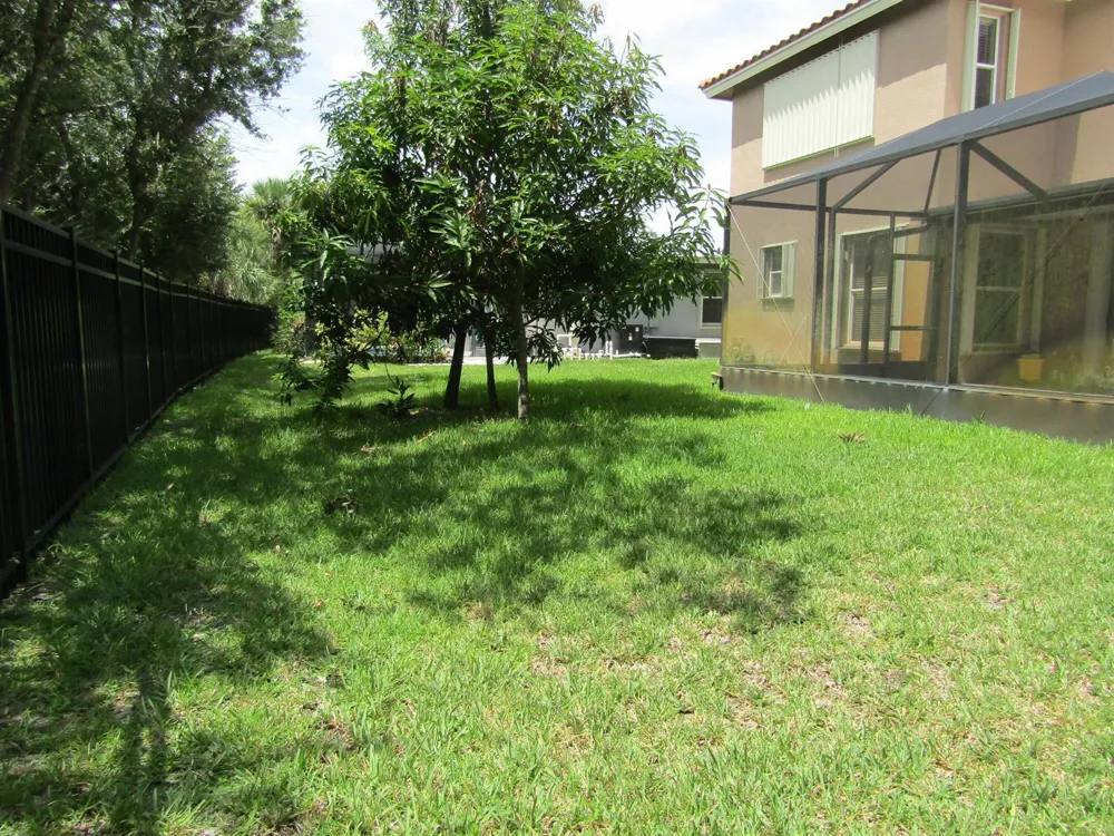 1756 SW JAMESPORT DRIVE Port St. Lucie, FL 34953