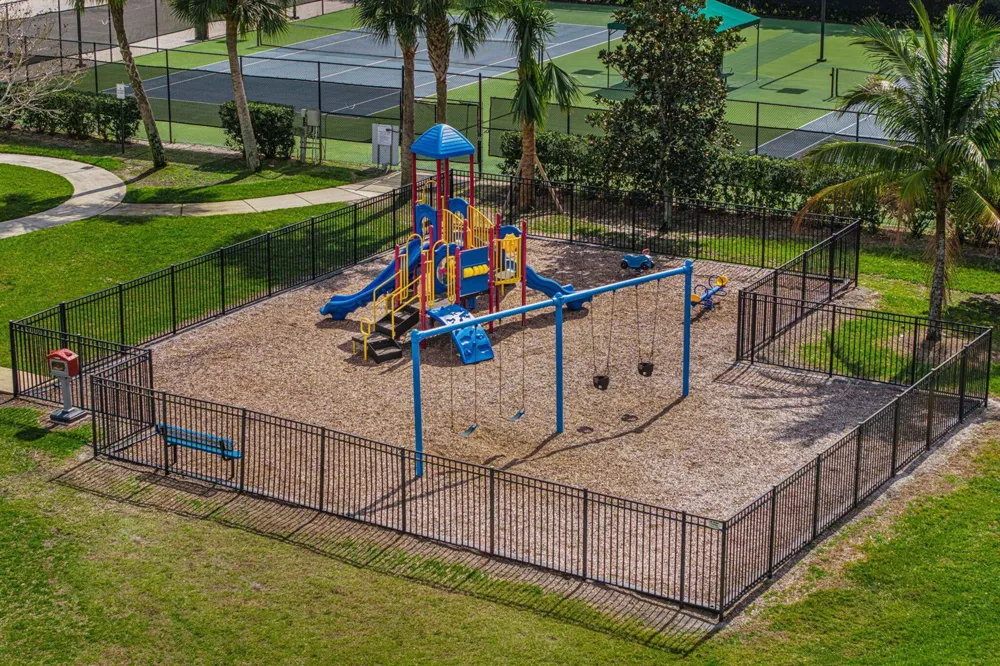 1756 SW JAMESPORT DRIVE Port St. Lucie, FL 34953