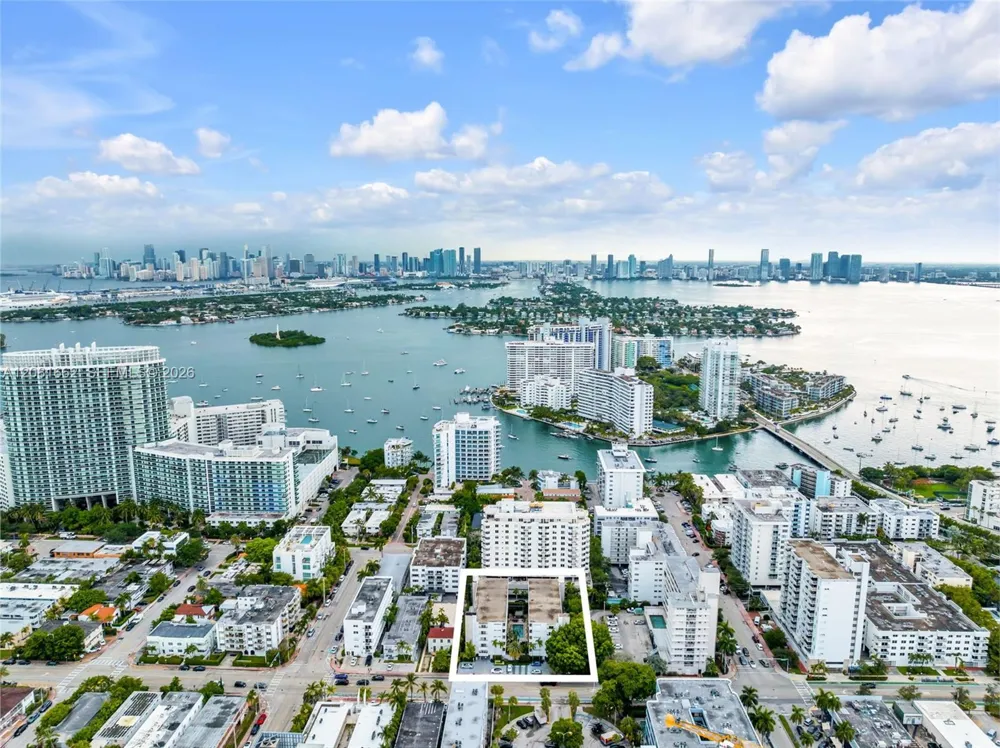 1620 West Ave #305 Miami Beach, FL 33139