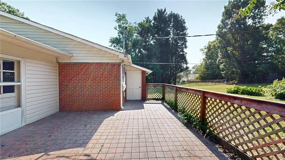 1804 Ramsey Road Kernersville, NC 27284