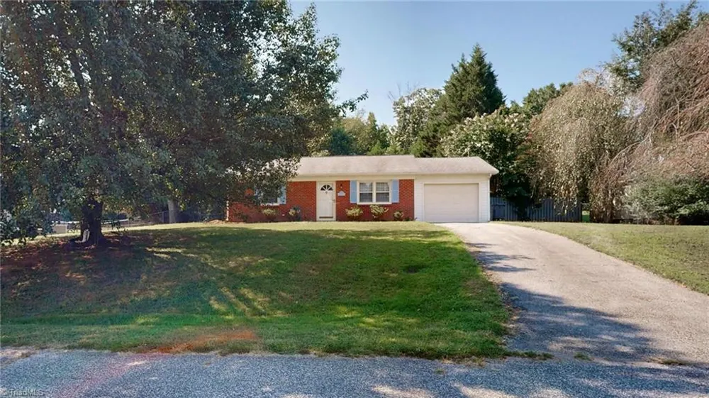 1804 Ramsey Road Kernersville, NC 27284