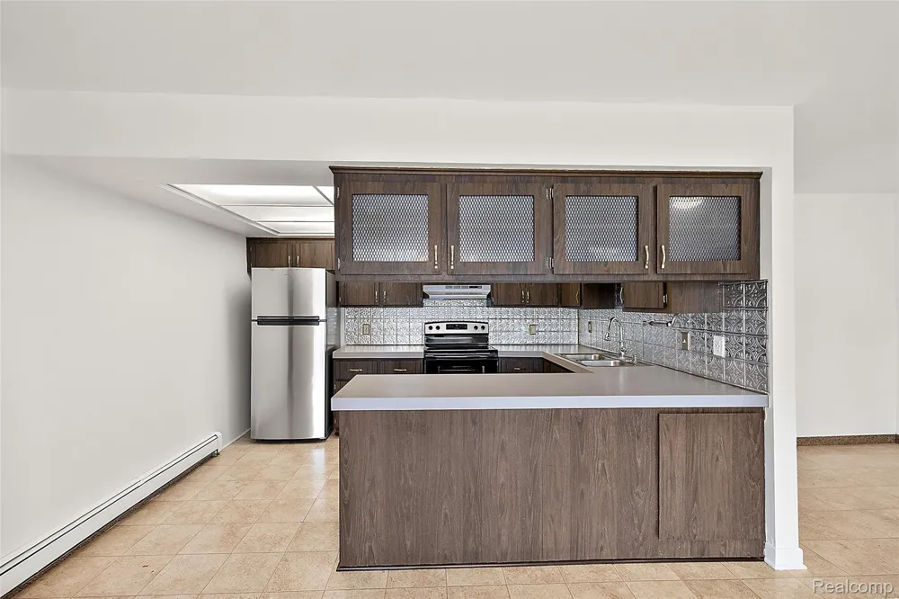 384 Drahner #C13 Oxford Charter Township, MI 48371