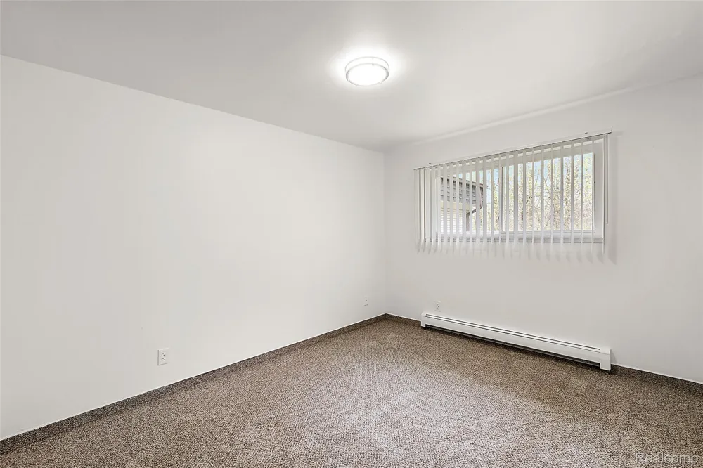 384 Drahner #C13 Oxford Charter Township, MI 48371