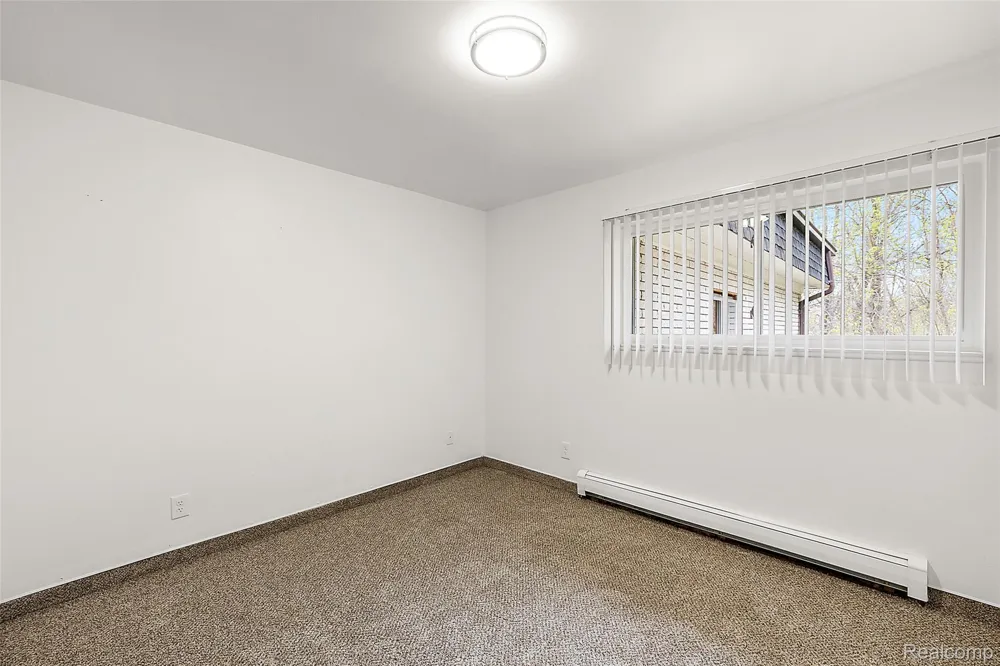 384 Drahner #C13 Oxford Charter Township, MI 48371