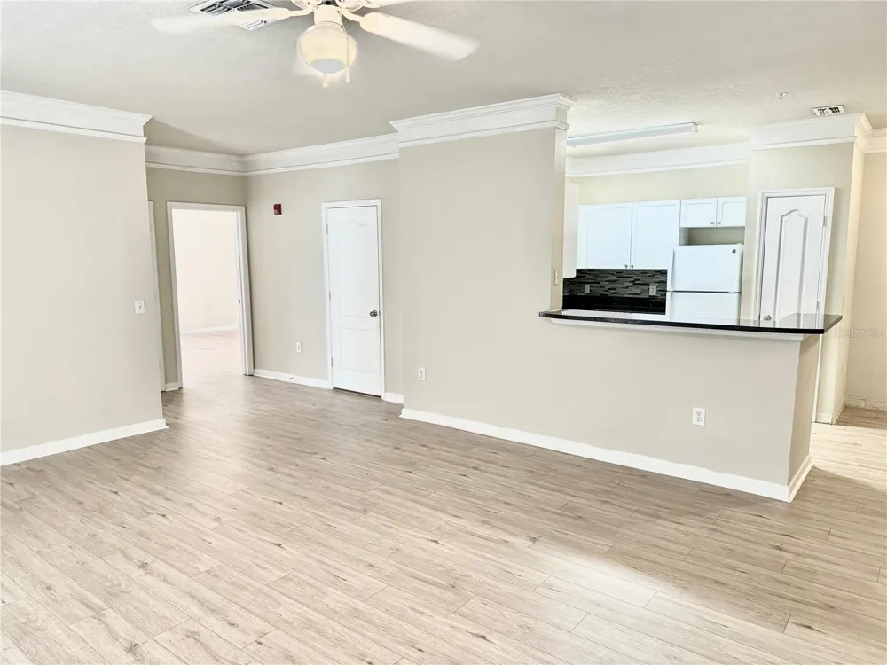8842 VILLA VIEW CIRCLE #307 Orlando, FL 32821