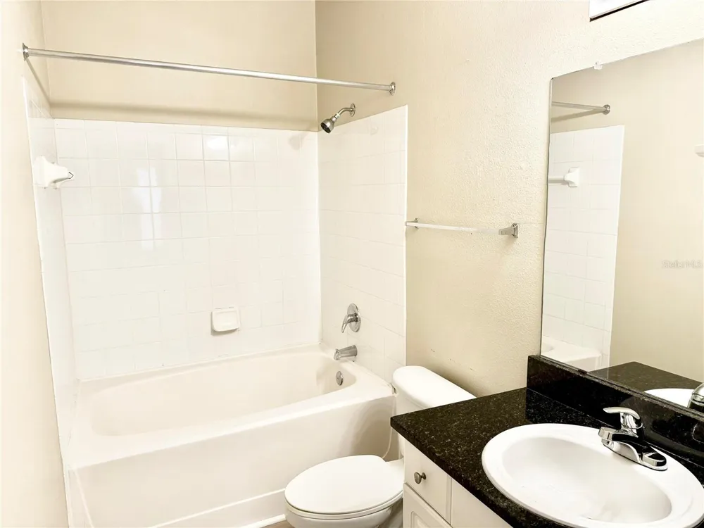 8842 VILLA VIEW CIRCLE #307 Orlando, FL 32821
