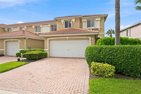 3372 DANDOLO CIRCLE #15