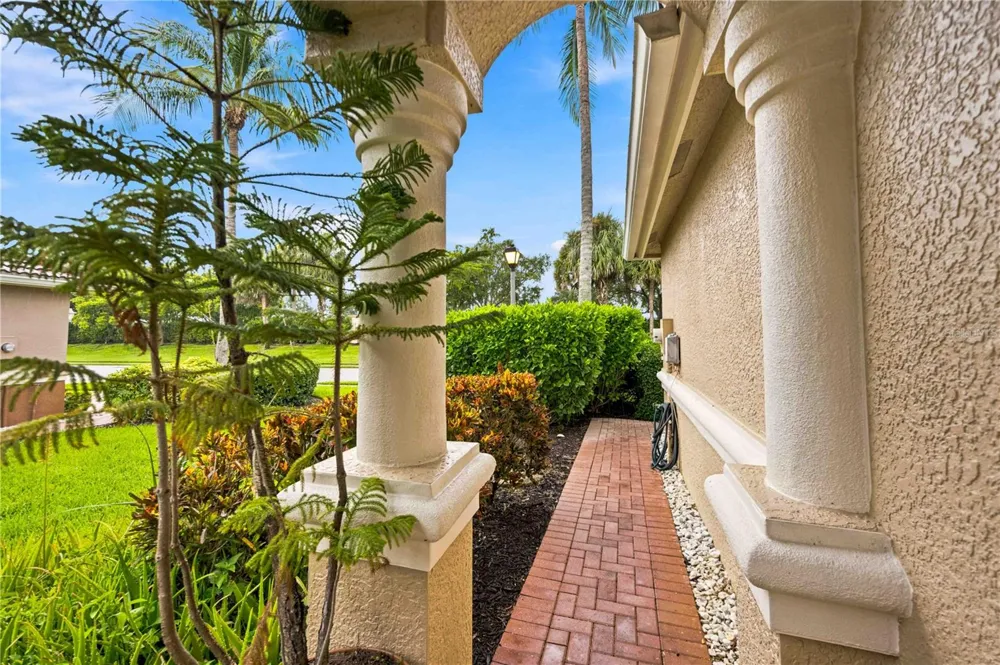 3372 DANDOLO CIRCLE #15 Cape Coral, FL 33909