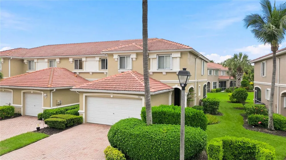 3372 DANDOLO CIRCLE #15 Cape Coral, FL 33909