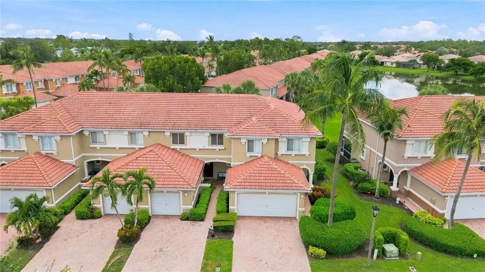 3372 DANDOLO CIRCLE #15 Cape Coral, FL 33909