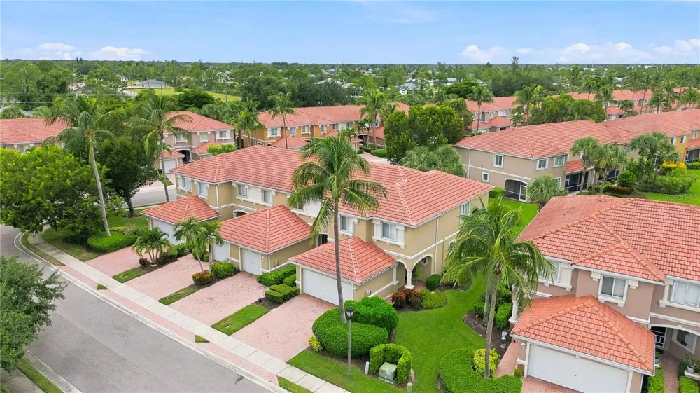 3372 DANDOLO CIRCLE #15 Cape Coral, FL 33909