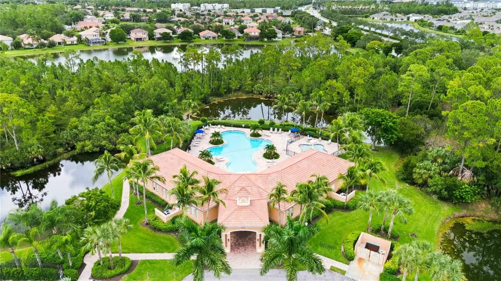 3372 DANDOLO CIRCLE #15 Cape Coral, FL 33909