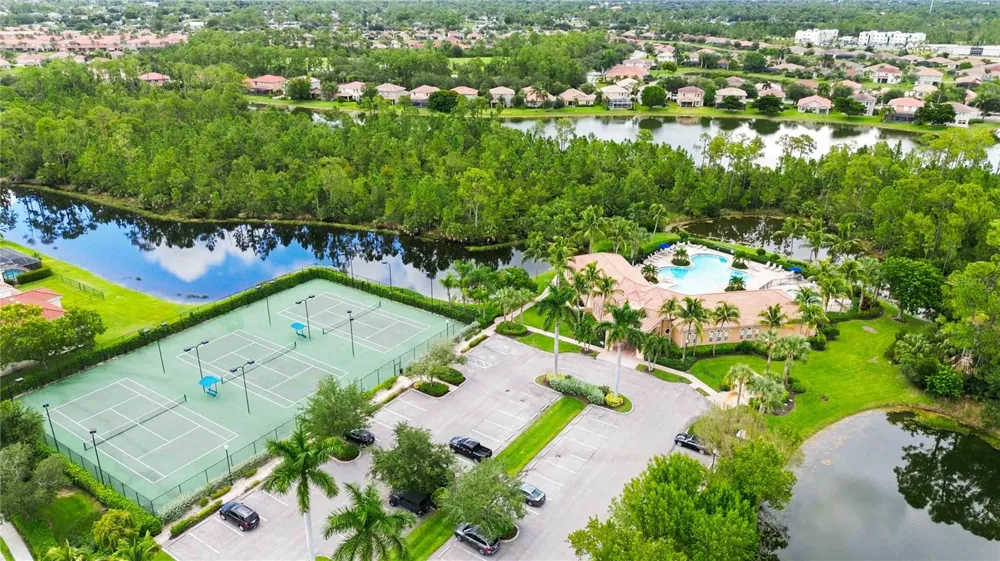 3372 DANDOLO CIRCLE #15 Cape Coral, FL 33909
