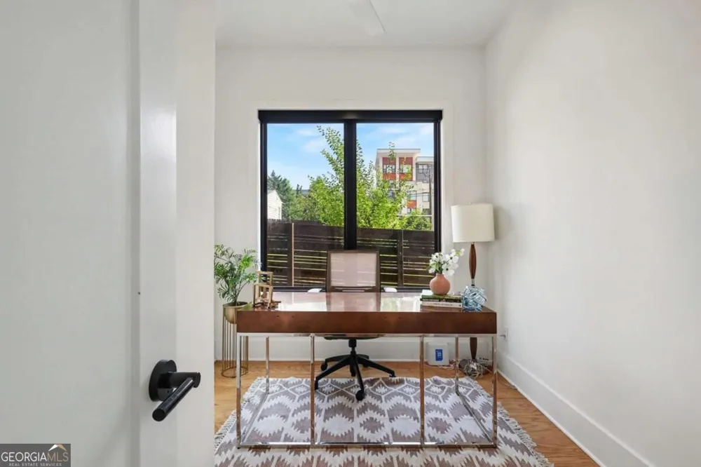 239 Lowry ST NE Atlanta, GA 30307