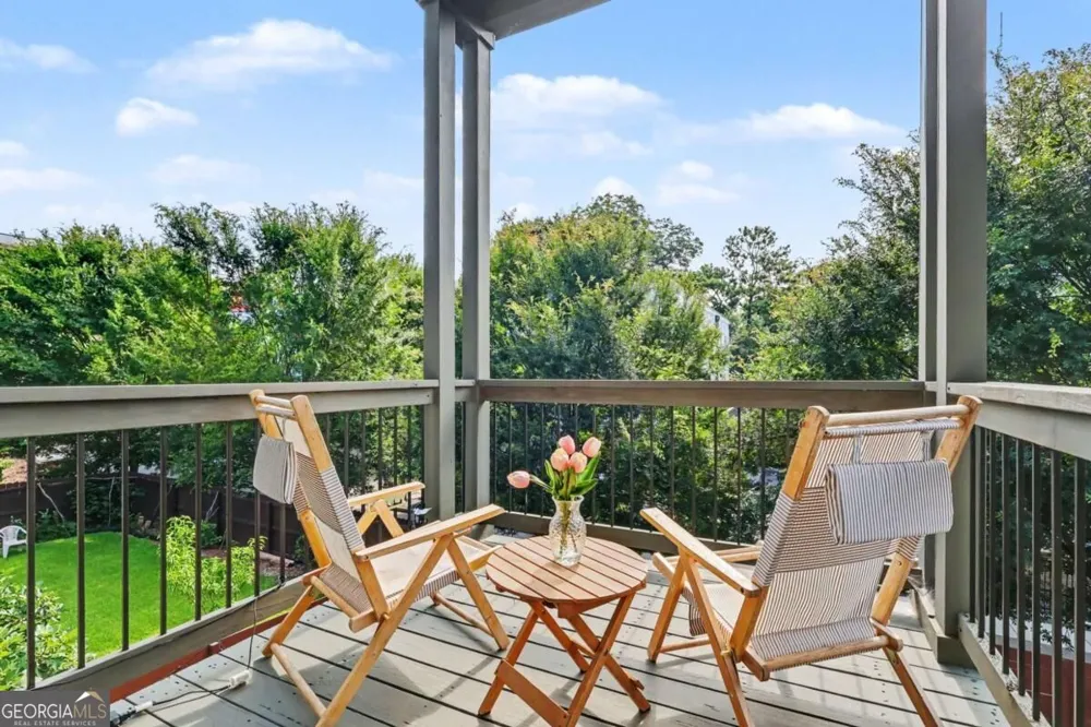 239 Lowry ST NE Atlanta, GA 30307