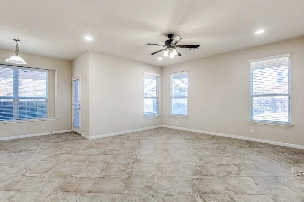 11628 Yeadon Way Austin, TX 78717