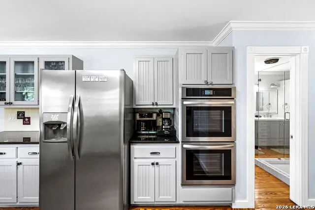 204 ACORN ST Fredericksburg, TX 78624