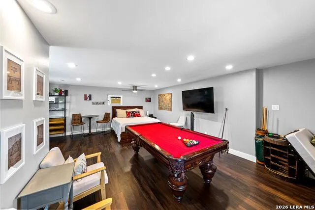 204 ACORN ST Fredericksburg, TX 78624