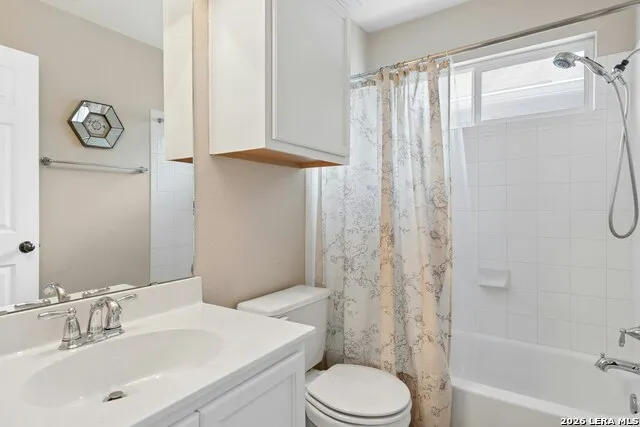 1704 Comfort Austin, TX 78748