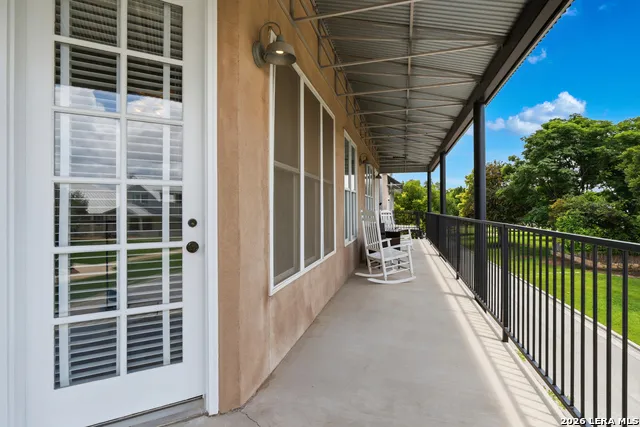 979 Academy Ave #APT 2 New Braunfels, TX 78130