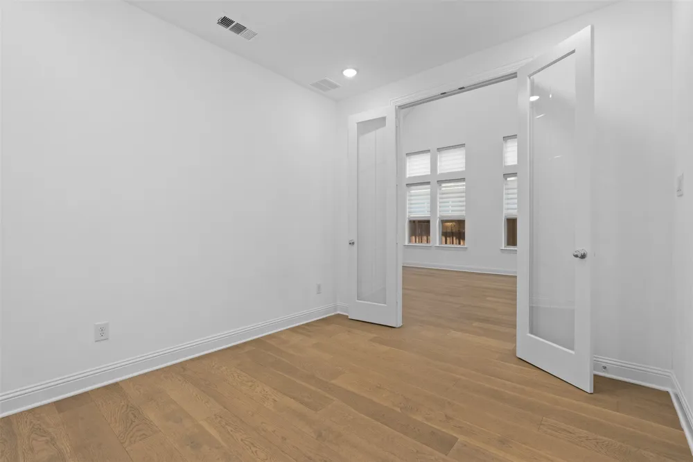 4320 Smokey Quartz Lane Arlington, TX 76005