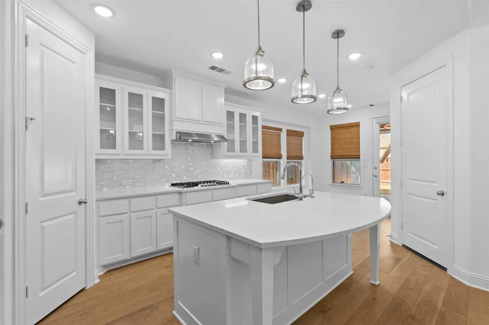 4320 Smokey Quartz Lane Arlington, TX 76005