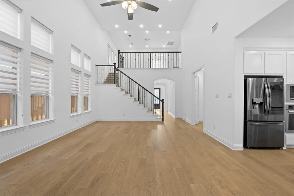 4320 Smokey Quartz Lane Arlington, TX 76005