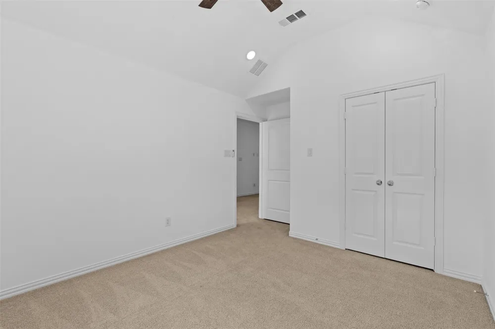 4320 Smokey Quartz Lane Arlington, TX 76005