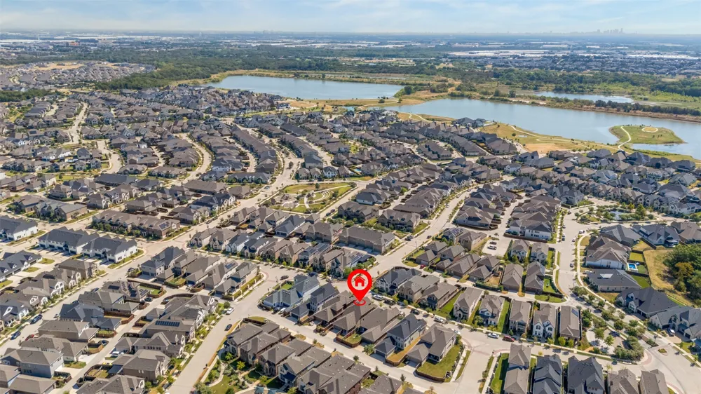4320 Smokey Quartz Lane Arlington, TX 76005