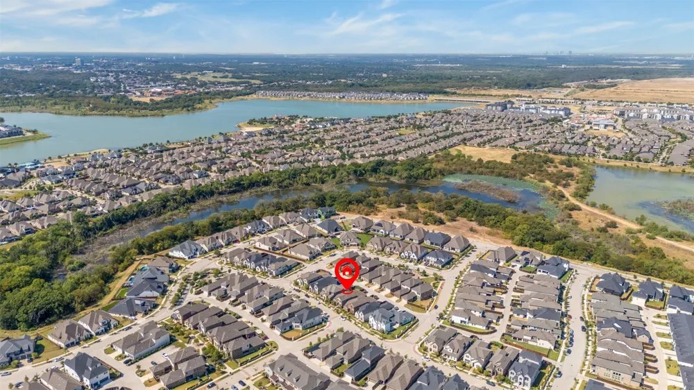 4320 Smokey Quartz Lane Arlington, TX 76005