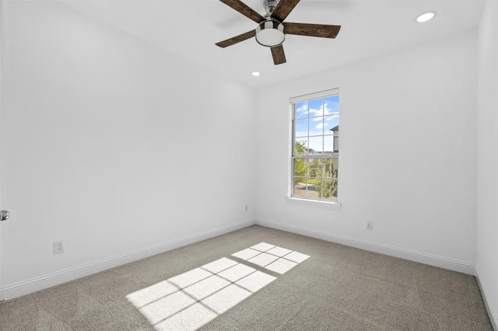 4320 Smokey Quartz Lane Arlington, TX 76005