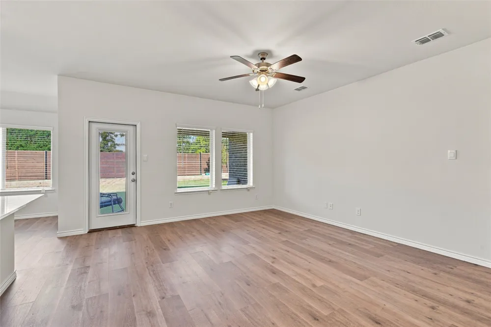 4309 Silver Chute Avenue Aubrey, TX 76227