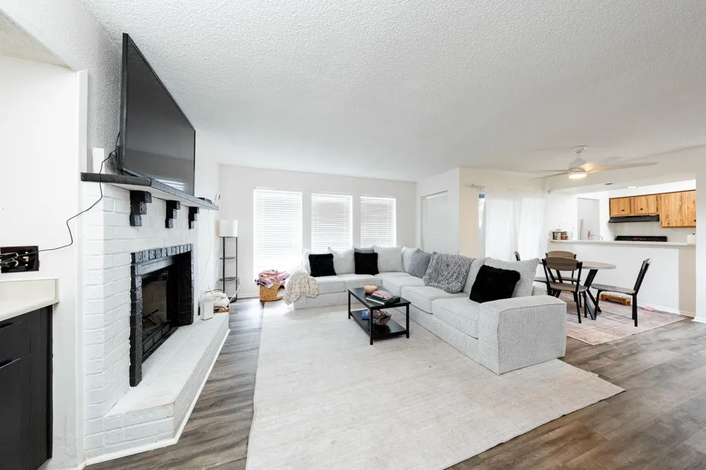 1500 Bay Area Boulevard #103 Houston, TX 77058