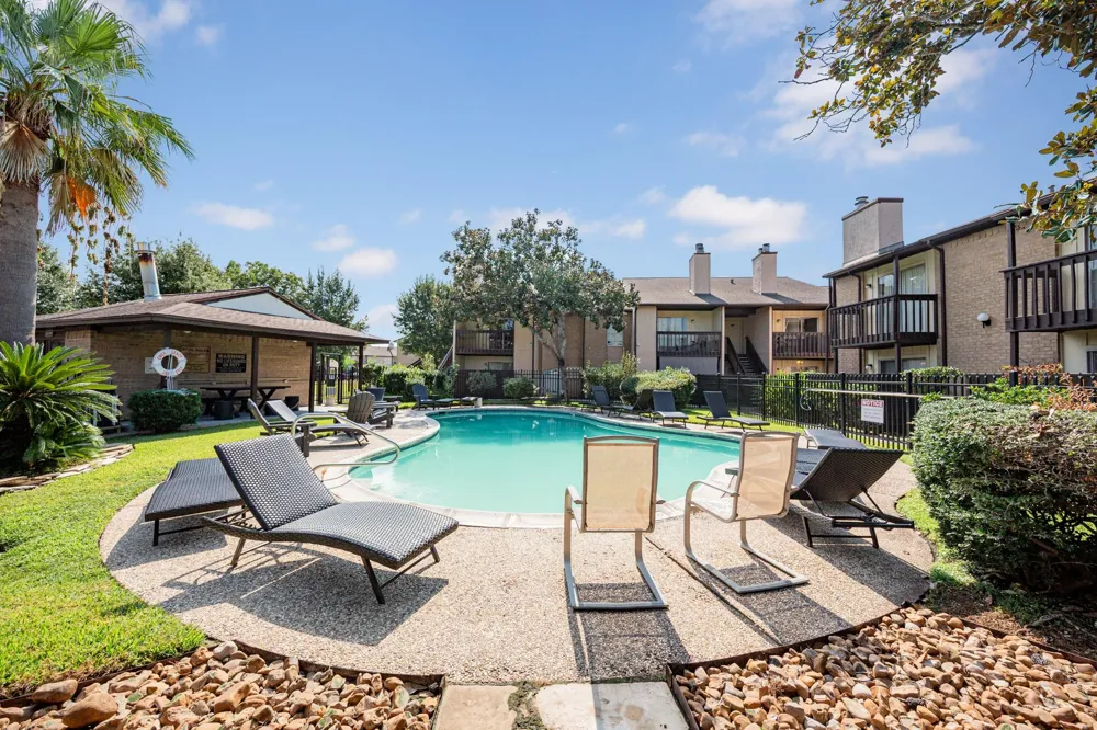 1500 Bay Area Boulevard #103 Houston, TX 77058
