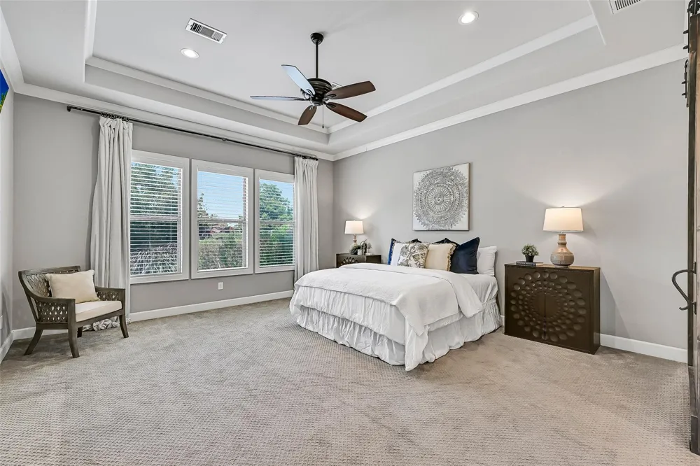 1821 Avery Lane Friendswood, TX 77546