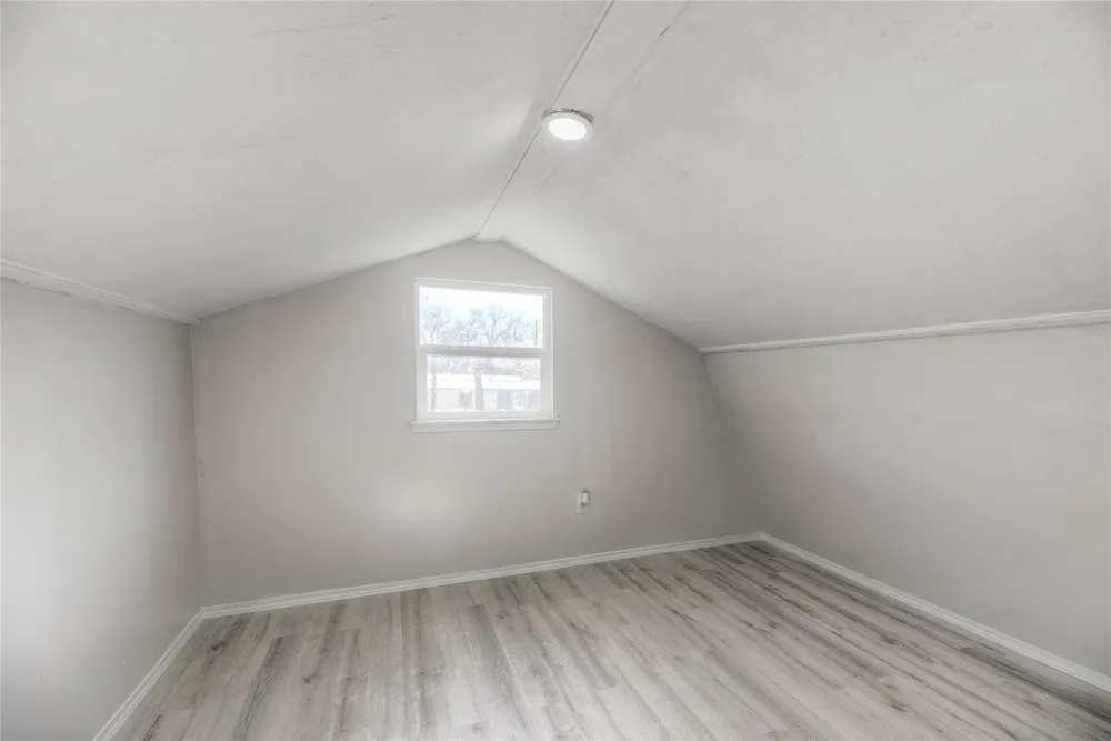 328 W Sherwood Drive Livingston, TX 77351