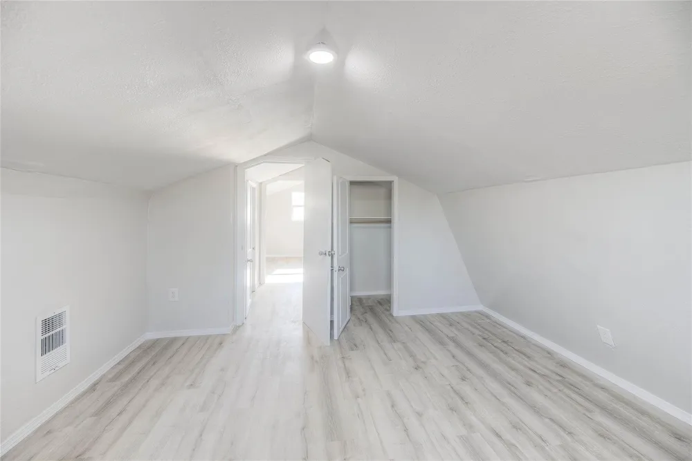 328 W Sherwood Drive Livingston, TX 77351
