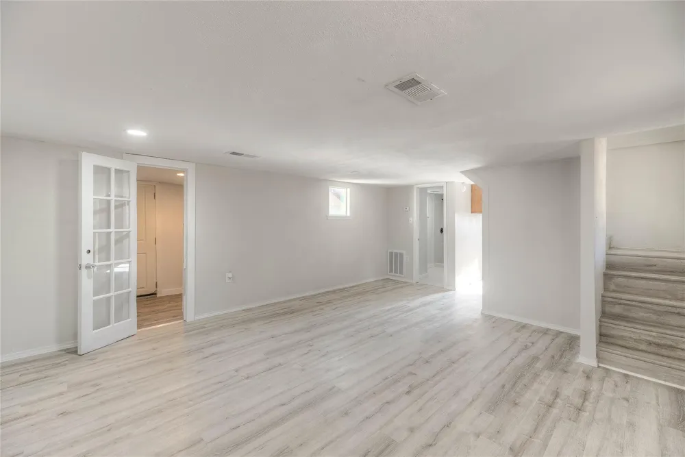 328 W Sherwood Drive Livingston, TX 77351