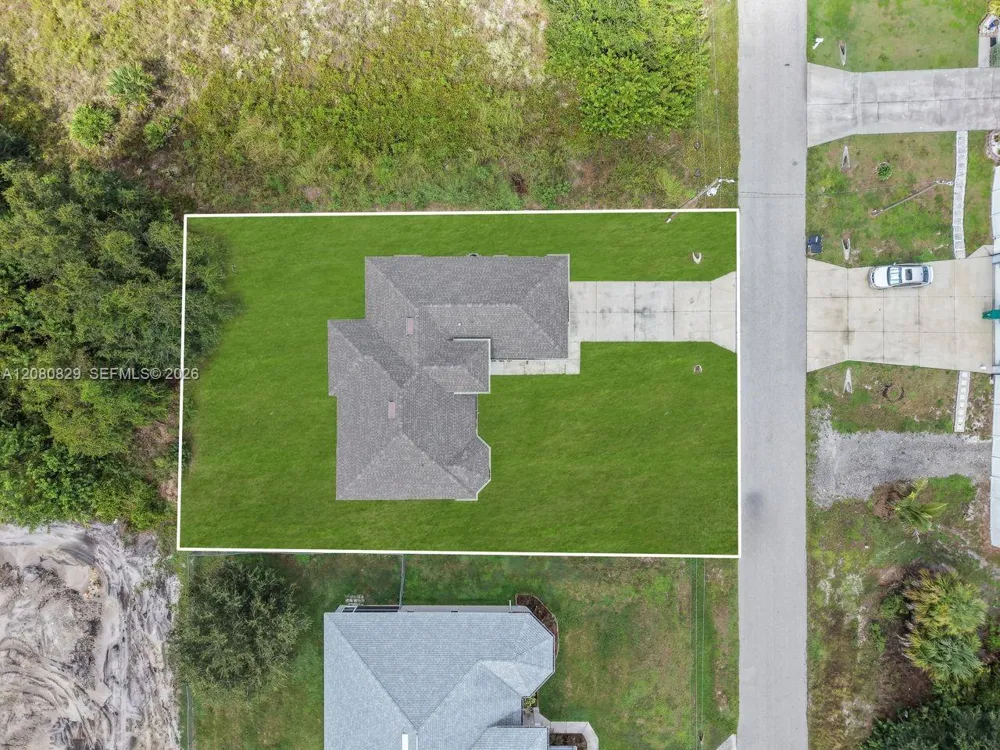 856 William Denver ST Lehigh Acres, FL 33974