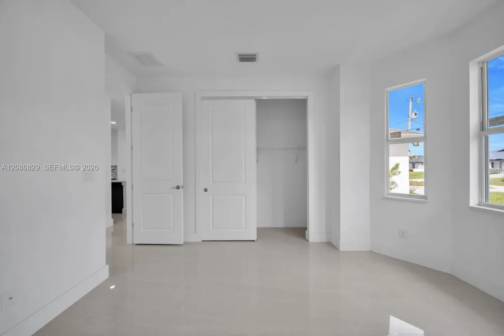 856 William Denver ST Lehigh Acres, FL 33974