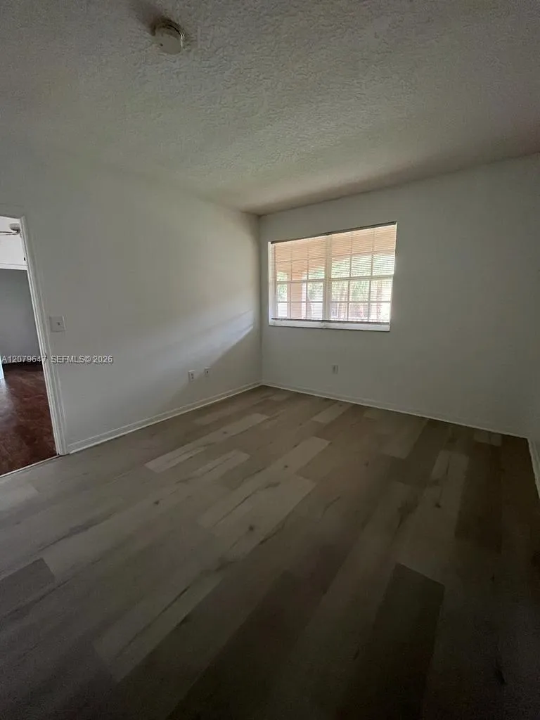 215 SW 117th Ter #14204 Pembroke Pines, FL 33025
