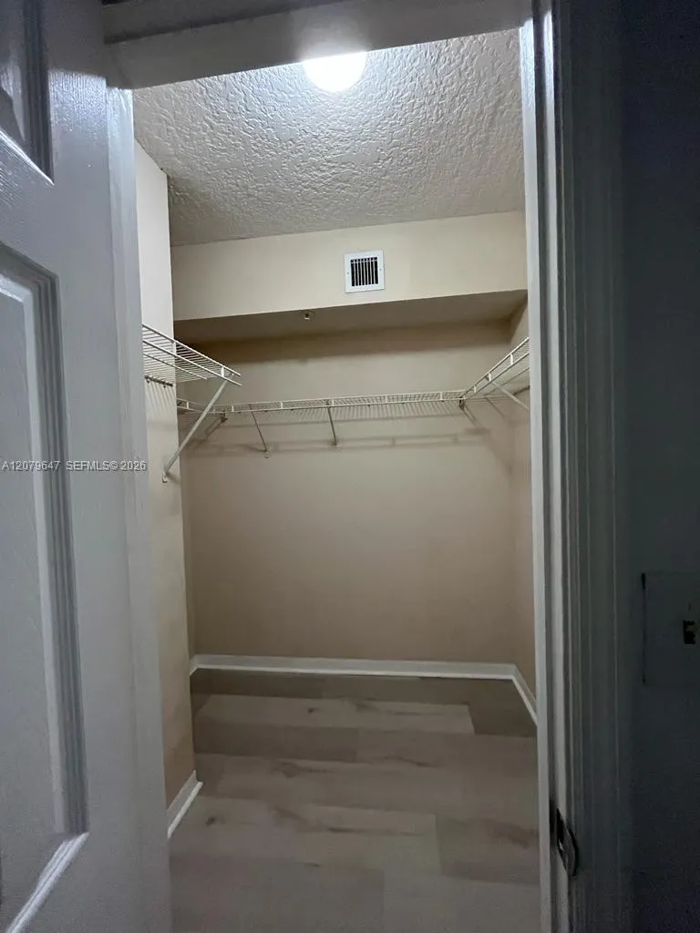 215 SW 117th Ter #14204 Pembroke Pines, FL 33025