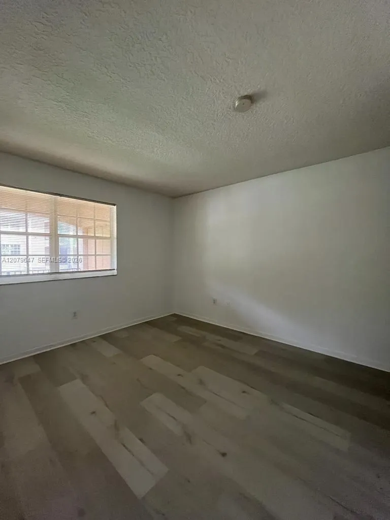 215 SW 117th Ter #14204 Pembroke Pines, FL 33025