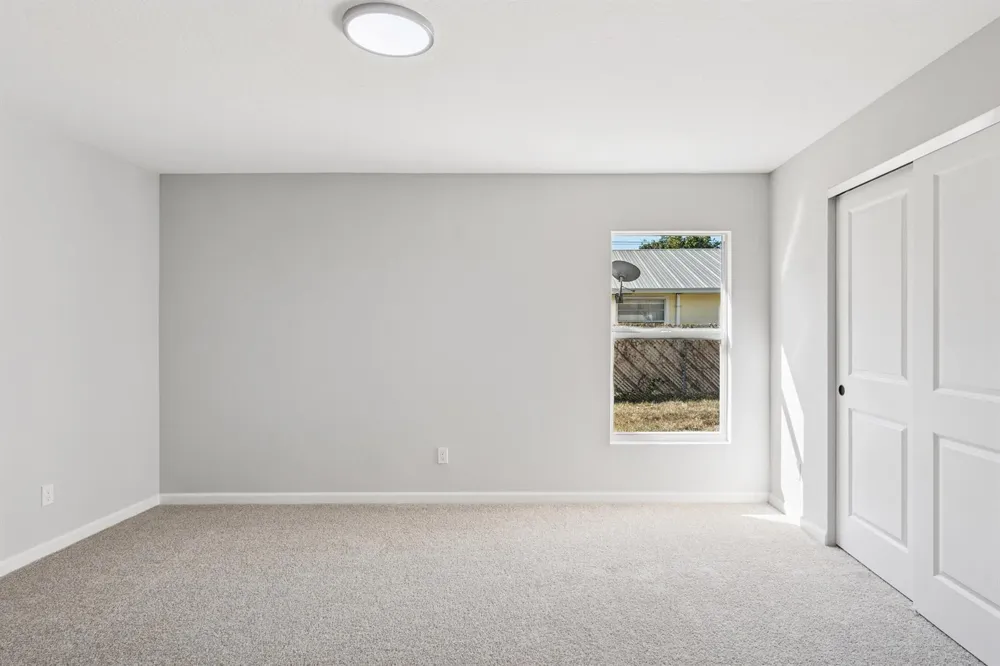 5232 SE 55TH TERRACE Stuart, FL 34997